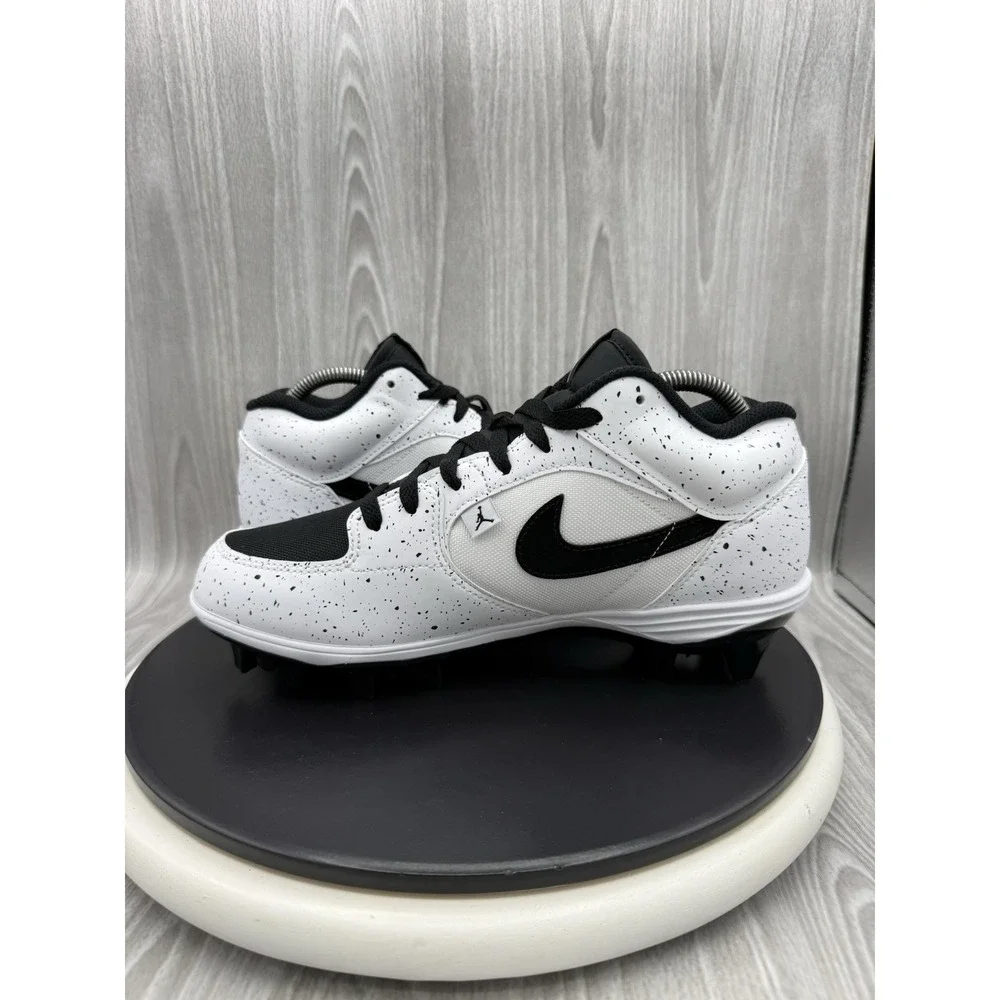 Jordan Stadium 90 Low TD Mens Size 7.5 White Speckle Football Cleats HQ0210-100